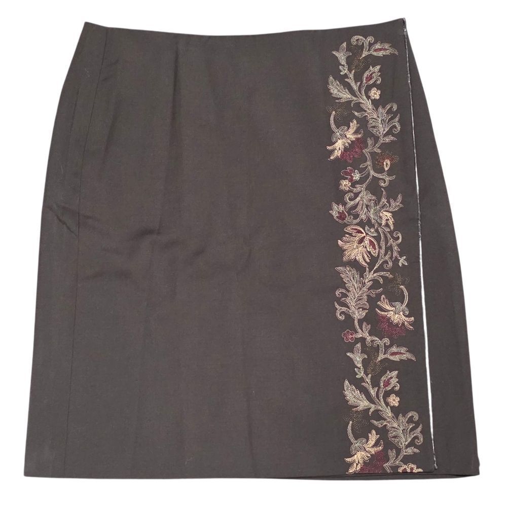 LOFT Brown Pencil Skirt with Exquisite Floral Embroidery